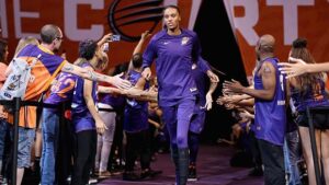 DeWanna Bonner leaves Mercury for Sun in sign-and-trade