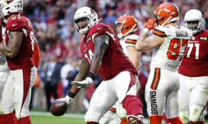 Report: Cardinals rework D.J. Humphries' deal, add $7M in cap space