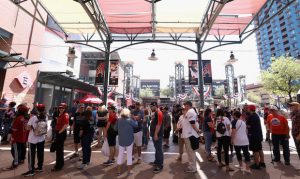 Coronavirus: D-backs weigh in as leagues close locker room access