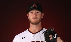 D-backs cut spring training roster by 4, top-10 prospect goes to minors