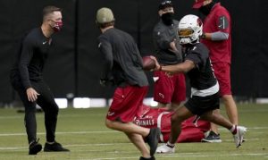 Cardinals preview roundtable: Playoff predictions, under-the-radar players