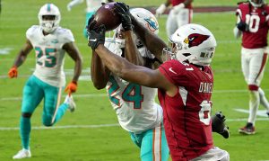 Cardinals agree to bring back TE Darrell Daniels, S Charles Washington