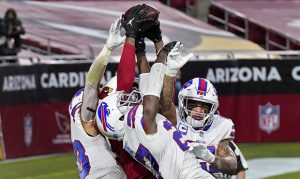 Hail Murray brings Cardinals memorable, pivotal win over Bills