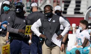 5 Dolphins assistants out vs. Cardinals due to COVID-19 rules