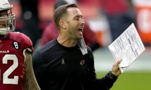 Short-yardage calls in loss to Dolphins burn Cardinals' Kliff Kingsbury