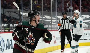 Tocchet: Coyotes' Clayton Keller 'starting to find right path' to greatness