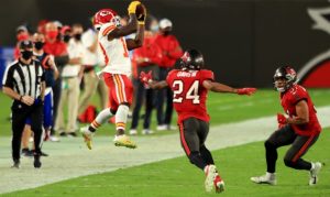 Arizona Sports' Super Bowl LV predictions: Who's got the Bucs, Chiefs?