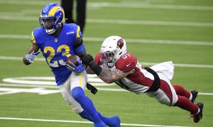 Arizona Cardinals re-sign LB Tanner Vallejo to 2-year deal