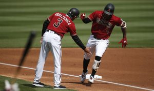 D-backs' Ketel Marte day-to-day after rolling left ankle vs. A's