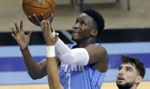 NBA trade deadline tracker: Victor Oladipo headed to Heat