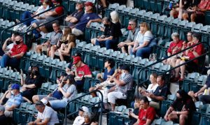 D-backs to make it up to fans after Opening Day concessions debacle