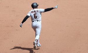 D-backs explode for 6-run 10th inning to complete series sweep over Reds