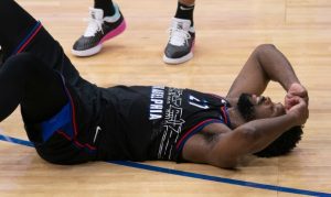 Suns in shock as 76ers' Embiid nearly sends it to OT with 80-foot heave