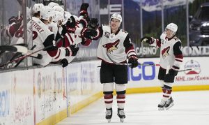 Phil Kessel, Lane Pederson rally Coyotes to victory over Ducks