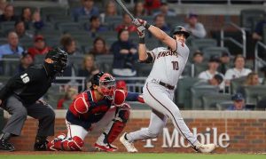 D-backs' offense shows resiliency but winning streak ends in Atlanta