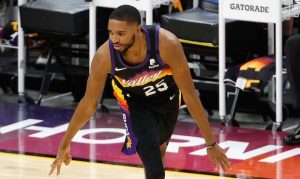 Phoenix Suns will make playoffs for 1st time in more than a decade