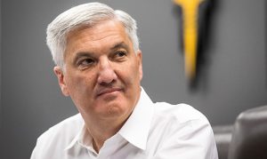 New Pac-12 commissioner Kliavkoff visits ASU, talks CFP expansion