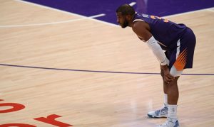 Chris Paul gets midrange shots to fall early in Suns loss to Lakers