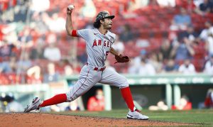 D-backs select P Noe Ramirez from Triple-A Reno, DFA'd Mella