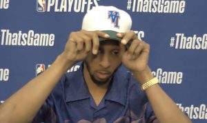 Suns' Cam Payne rocks upside down L.A. hat after Game 2 loss to Lakers