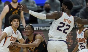 Suns' OT win over Cavs shows 2 teams Phoenix could be in playoffs