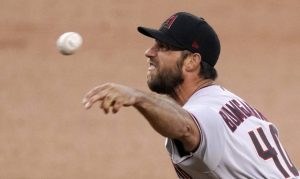 Madison Bumgarner exits after 4 innings with adductor spasm in loss