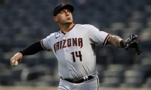 D-backs place INF Asdrubal Cabrera on 10-day IL, recall OF Nick Heath