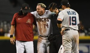 D-backs 1B Asdrubal Cabrera injures hamstring on steal vs. Marlins