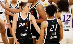 Diana Taurasi scores 9,000th point, Mercury take down Sparks