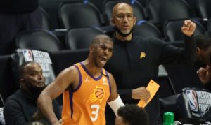 Lil Wayne first to greet Chris Paul after Suns clinch berth in NBA Finals