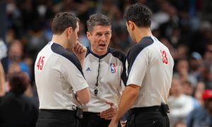 Suns win breaks losing streak of Chris Paul teams refereed by Scott Foster