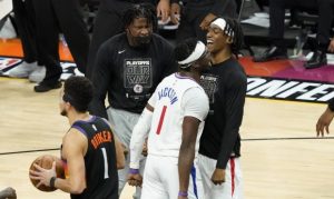 Suns floored by Clippers' desperation, fail to wrap up WCF at home