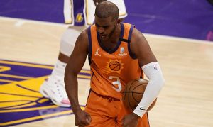 Anthony Davis' status has Suns as 5-point favorites over Lakers in Game 5