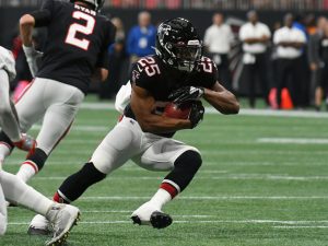 Arizona Cardinals sign running back Ito Smith, release CB Lorenzo Burns
