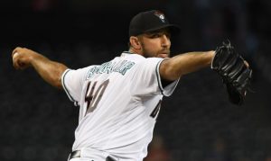 Madison Bumgarner dominates former team in D-backs win over Giants