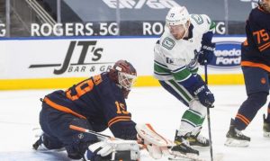 Arizona Coyotes sign center Travis Boyd to 1-year contract