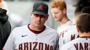 Arizona Diamondbacks extend manager Torey Lovullo through 2022