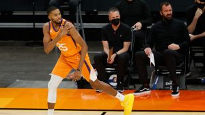 3-and-D to 3-level scorer: The case for Mikal Bridges' scoring upside