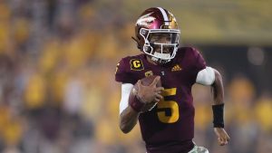 ASU QB Jayden Daniels opens scoring vs. Stanford with 51-yard TD run