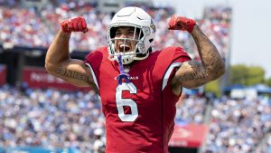 James Conner, Arizona Cardinals agree to 3-year contract