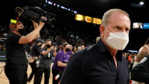 Suns call unpublished story accusing owner Robert Sarver of sexism, racism full of ‘lies'