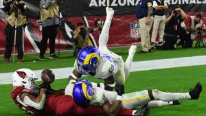 DeAndre Hopkins, James Conner limp off at end of Cardinals' loss to Rams