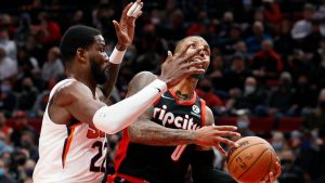 NBA.com: Suns' Ayton, McGee enter 2022 as top-10 rim protectors