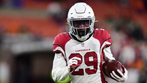 Arizona Cardinals RB Jonathan Ward signs 1-year tender