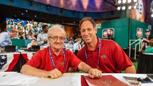 D-backs don arm sleeve patch in honor of Roland Hemond