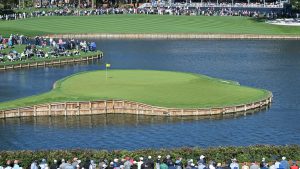Strong weather causes crazy day on No. 17 at THE PLAYERS