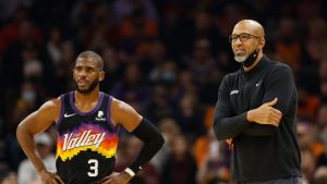 Focus should be on Chris Paul after Suns' unexplained collapse