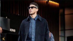 Suns' Devin Booker wins LeagueFits MVP, Chris Paul named to 2nd Team