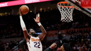 Suns' offseason questions: Deandre Ayton's future, luxury tax concerns