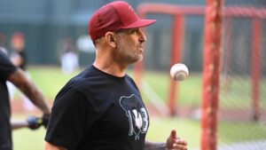 Torey Lovullo passes Kirk Gibson for most victories by a D-backs manager